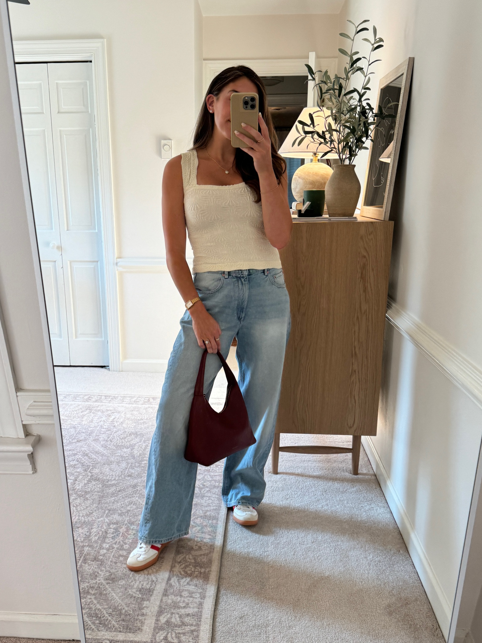 casual movie night outfit - in love with this baggy full length barrel denim 