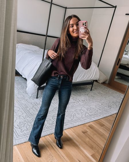this is the right kind of flared denim, not too 70s, just classy!! on sale at @madewell!! 

use code LAUREN10 for extra 10% off! 🥳 #madewellpartner #madewell #ad

#LTKSeasonal #LTKworkwear #LTKsalealert