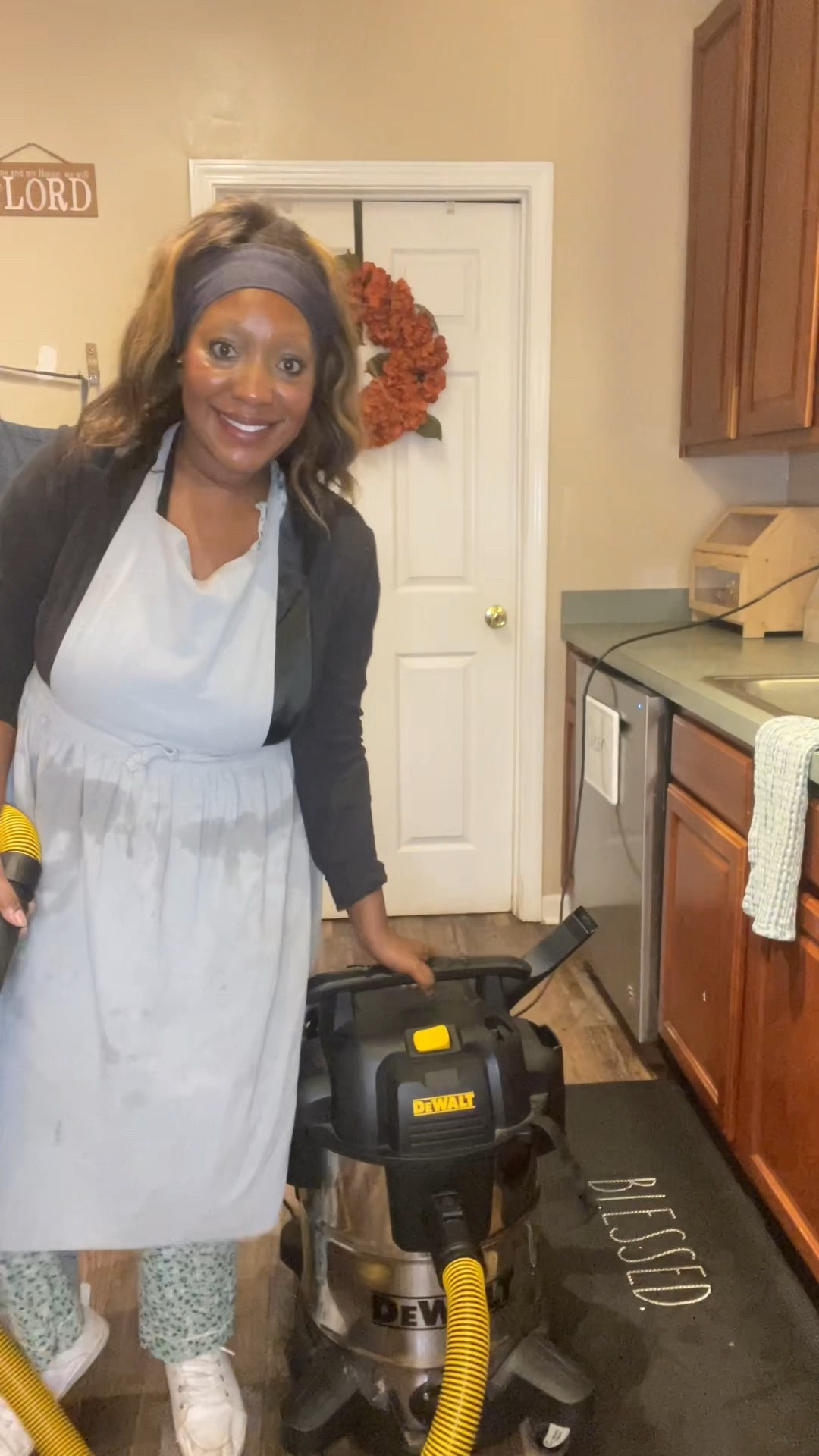 Kitchen Clean with me 🥰😍💕❤️ Putting the kitchen to bed after my kids are in bed. Sleep tight kitchen. Check out some of the tools and products I love and use in my home 🏡 💕 #kitchen #cleaningmotivation #mom #moms #cleaning #homemaker #homemakers #cleansink 

#LTKFamily #LTKHome