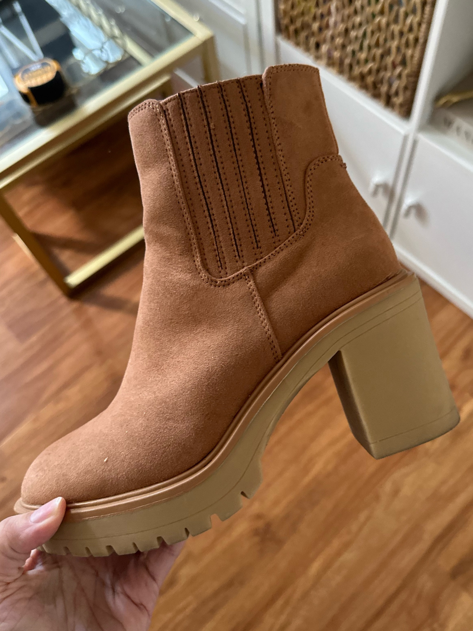 40% off winter boots at Target

#LTKshoecrush #LTKunder50 #LTKCyberweek