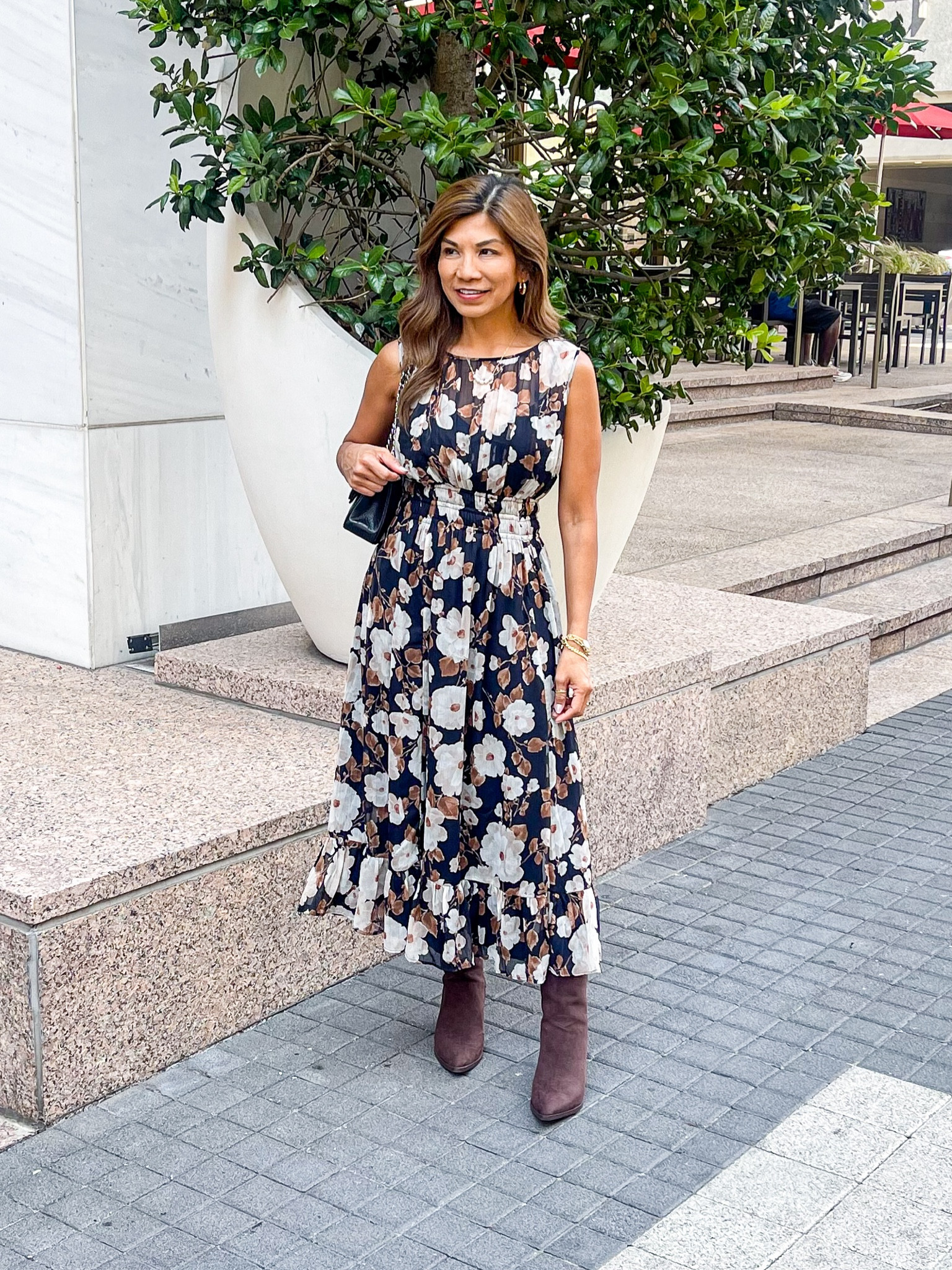 Dress in XS shirt length. Fits tts.
Boots fit tts.
Fall family photos, great for weddings too. 

#LTKfindsunder100 #LTKwedding #LTKover40