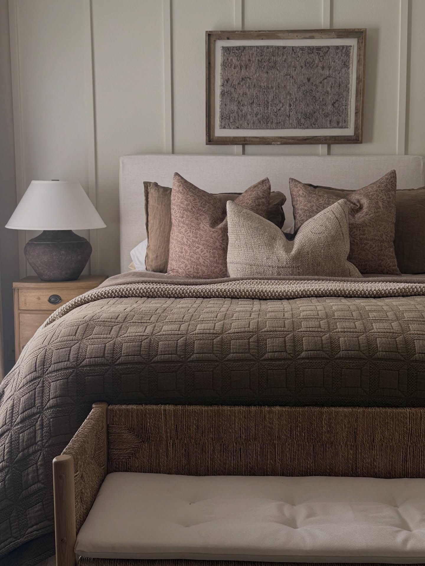 SWIPE >>>>>

Just sharing some captures of my home
What you will find in each picture 

COMMENT: SHOP to get links sent to your inbox directly 

#organichome #livingroominspo #vintagestyle #modernhomedecor 
Textures, Organic, Wood, Vintage

#LTKSaleAlert #LTKHome #LTKSeasonal