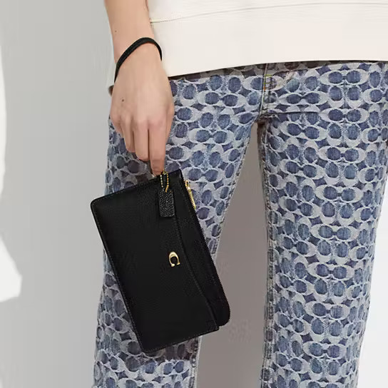 L Zip Wristlet | Coach (US)