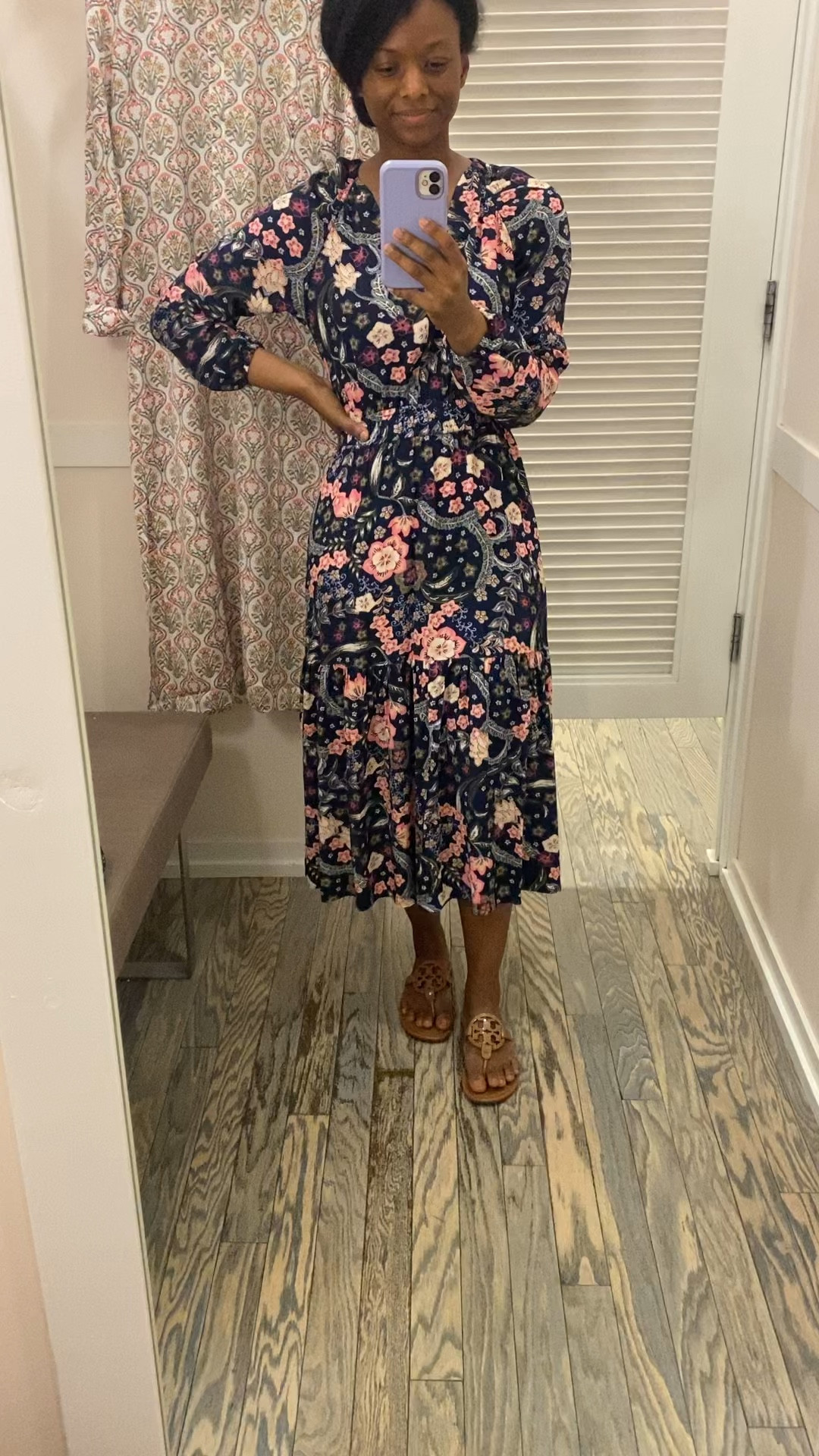 Cute navy floral midi dress for spring. Runs true to size. Currently on sale 

#LTKVideo #LTKfindsunder100 #LTKsalealert
