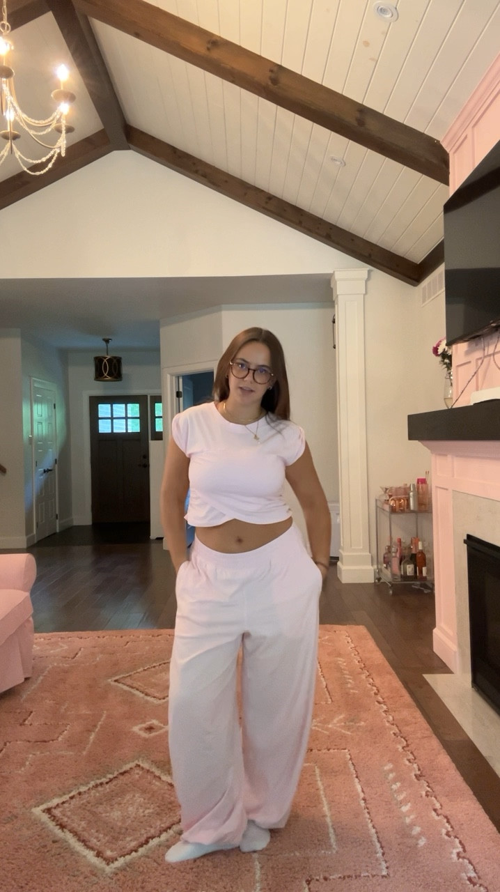 you need this set!!! 

#LTKTravel #LTKBacktoSchool #LTKFindsUnder100