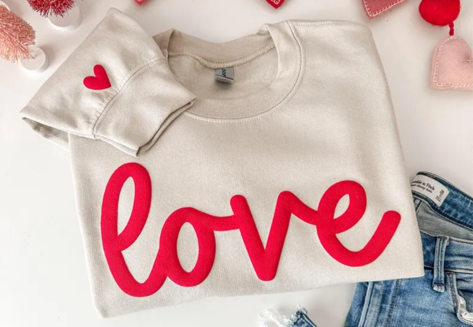Valentine’s Puff Print sweatshirt ❤️💜

#LTKFindsUnder50 #LTKSeasonal #LTKGiftGuide
