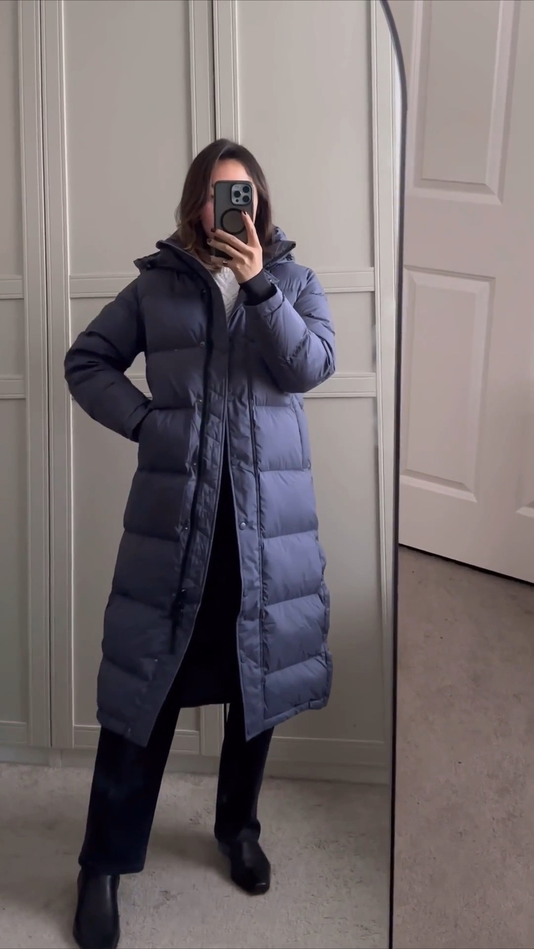 Winter outfit from Quince 

Puffer coat — xs, comes with a removable hood 
Sweater — xs 

#LTKSeasonal #LTKootd