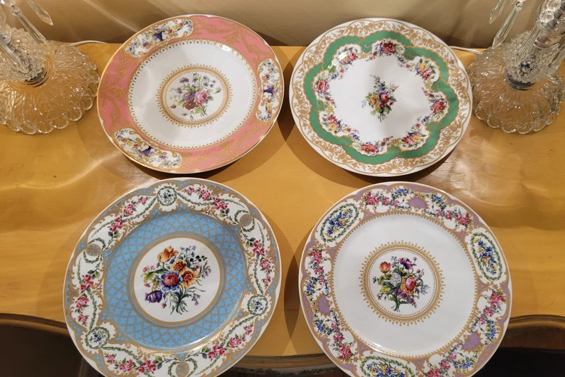 Price:
        $155.00 | Etsy (US)