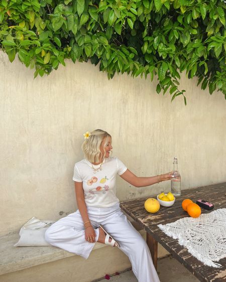 my theme for this summer is linen + lemons🍋🕊️🌿 I’ve been wearing this graphic baby tee on repeat lately, same with these linen pants from abercrombie! they’re double lined/not sheer, an absolute summer wardrobe staple! wearing size S🤍 