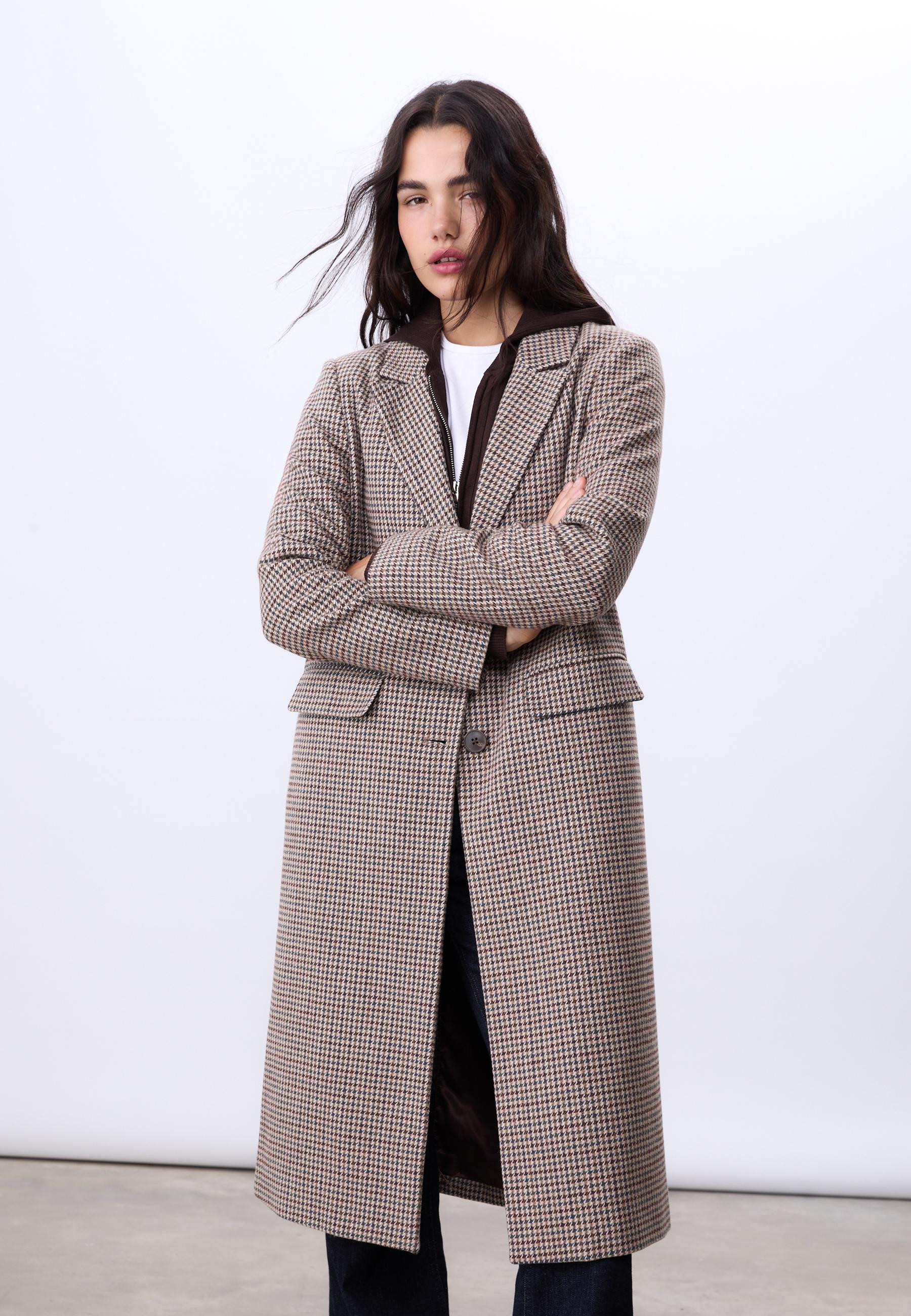 Long straight fit printed coat - Women's fashion | Stradivarius United Kingdom | Stradivarius (UK)