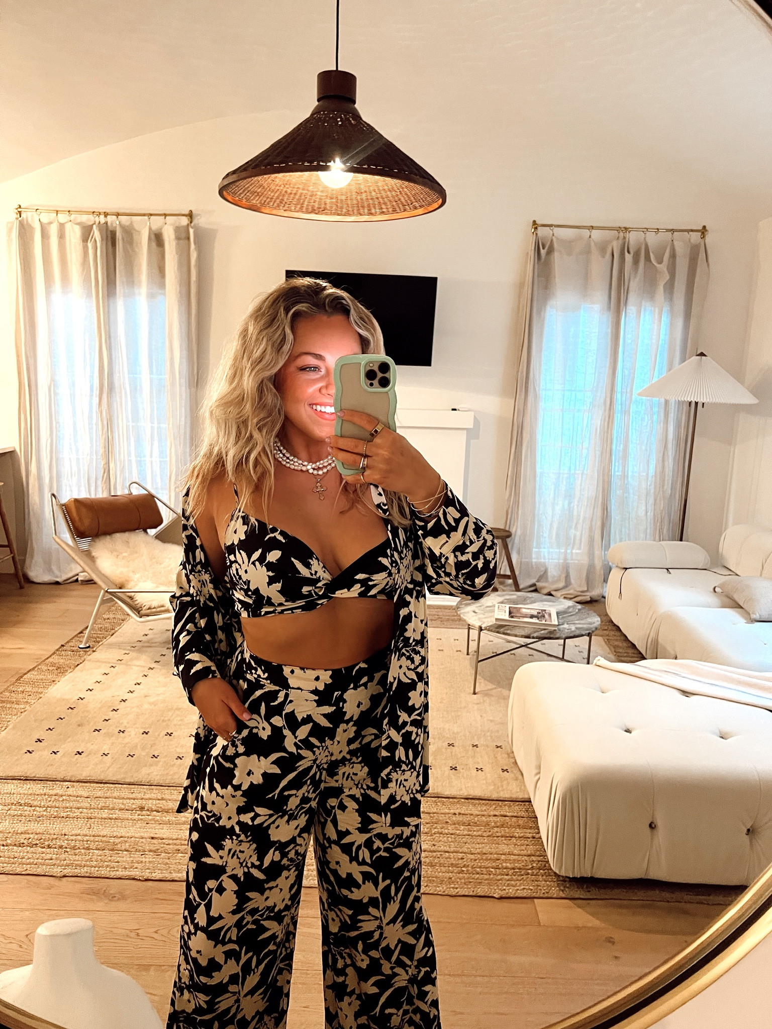 Windsor spring set | vacation outfit | floral set 

#LTKtravel #LTKstyletip