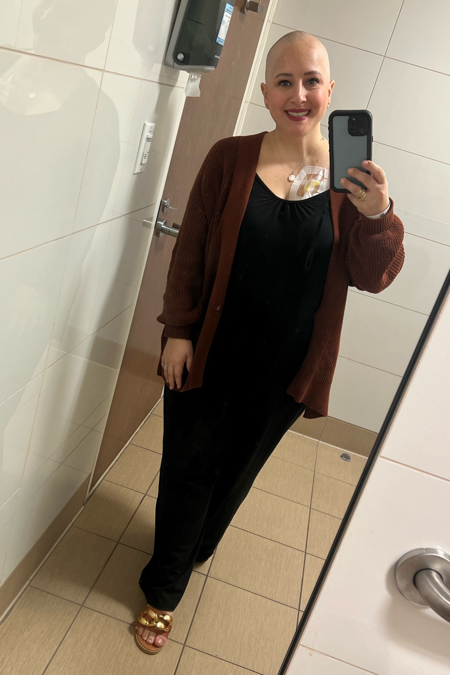 Chemo OOTD

#LTKfamily #LTKbeauty #LTKstyletip