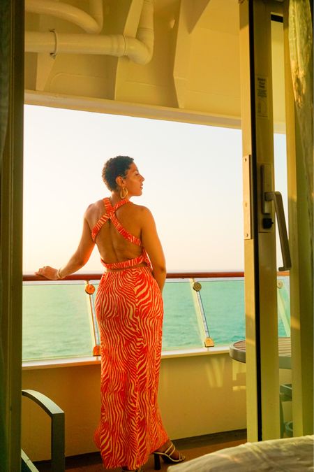 Day 6 of vacation outfits with this stunning midi dress! It’s honestly the perfect summer dress for a beach dinner or dinner on a cruise! 

#LTKunder100 #LTKtravel #LTKcurves