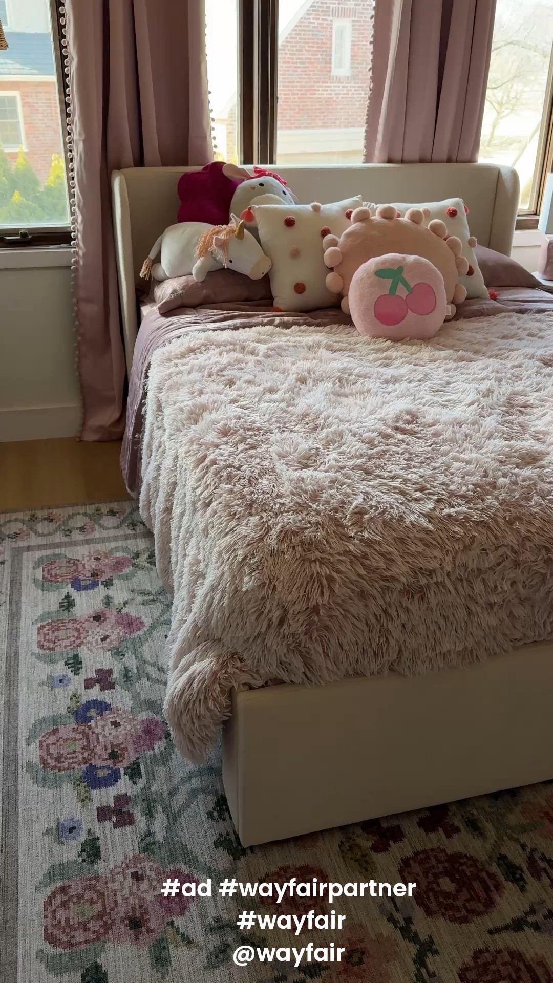 I love a good space refresh especially after the holidays. I can always find whatever I need to do that @wayfair! 
#ad #wayfairpartner #wayfair 
