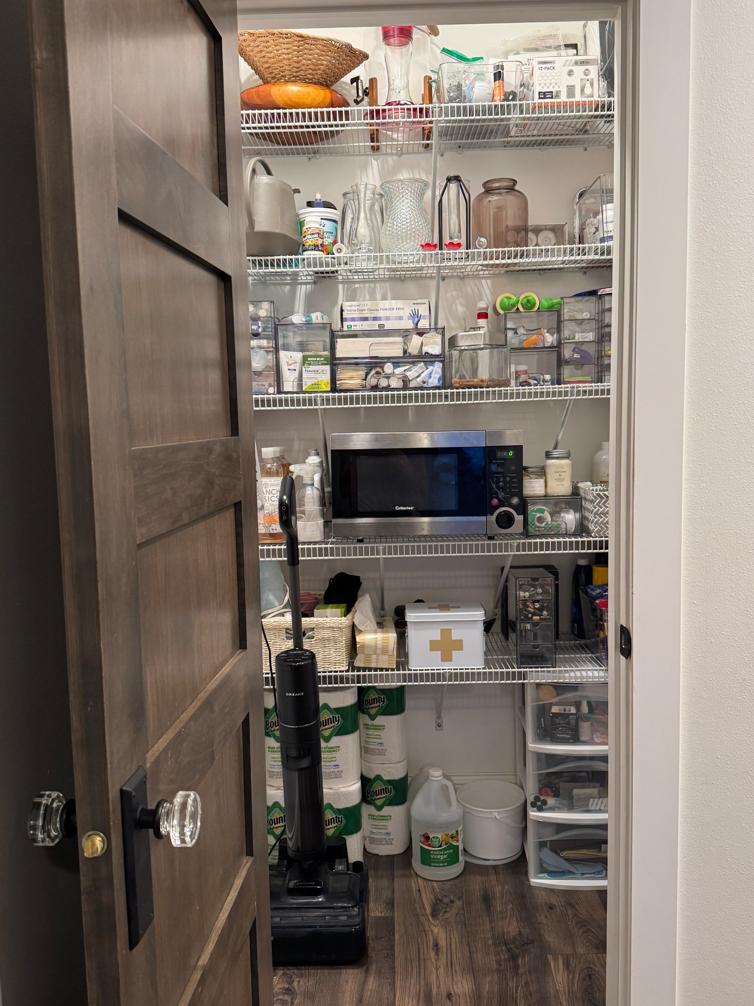 Closet organization products I absolutely love!🤍

#LTKFindsUnder50 #LTKHome #LTKmomlife