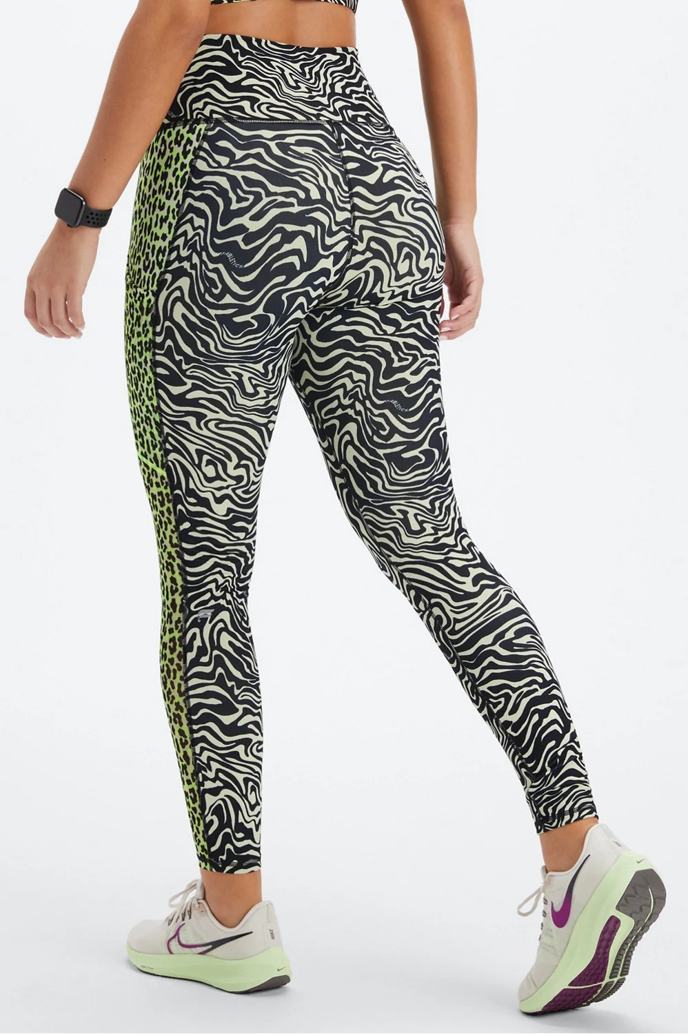 On-The-Go PowerHold® High-Waisted Legging | Fabletics
