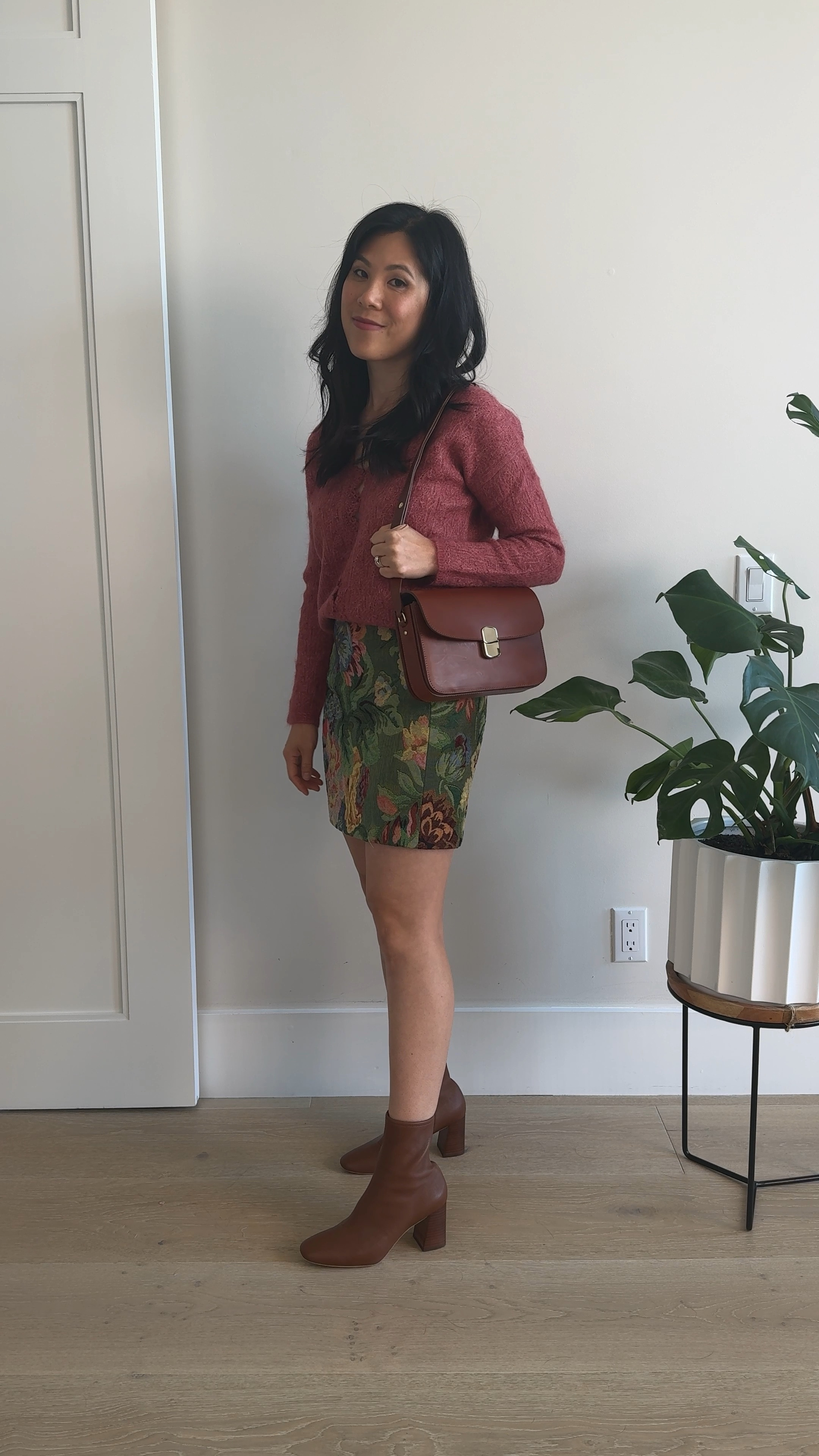 A typical Fall Outfit in SoCal. 

#LTKVideo #LTKSeasonal #LTKover40
