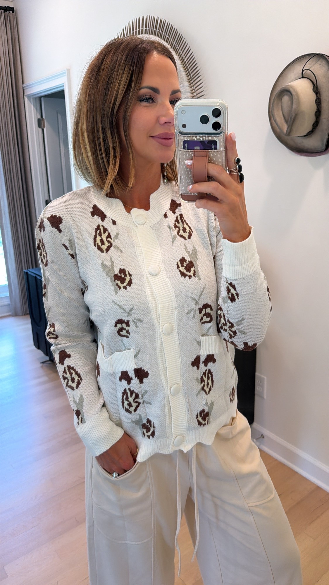 amazon sweater and comfy pants,  i’m wearing a medium in both ♥️

#LTKootd #LTKSeasonal #LTKSaleAlert