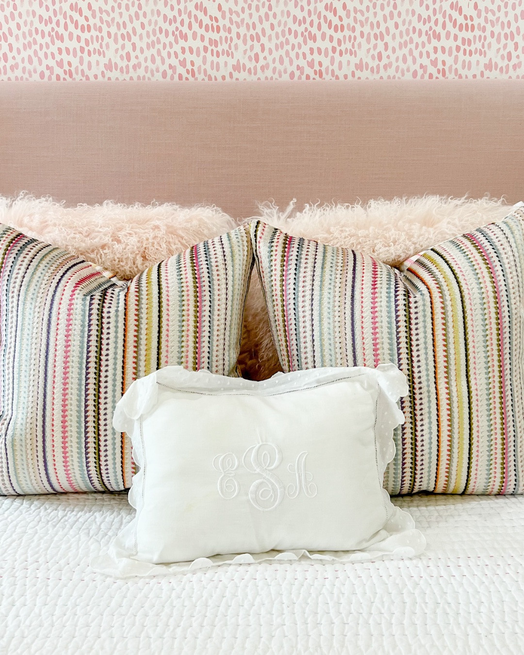Dorm room season is officially here! ✨

When it comes to creating a space that feels like home, a few key pieces make all the difference. Think a statement headboard, cozy bedding, great lighting, plenty of storage, and those personal touches that show off your personality.

The goal? A room that's as functional as it is beautiful. 🤍

#LTKHome #LTKSeasonal