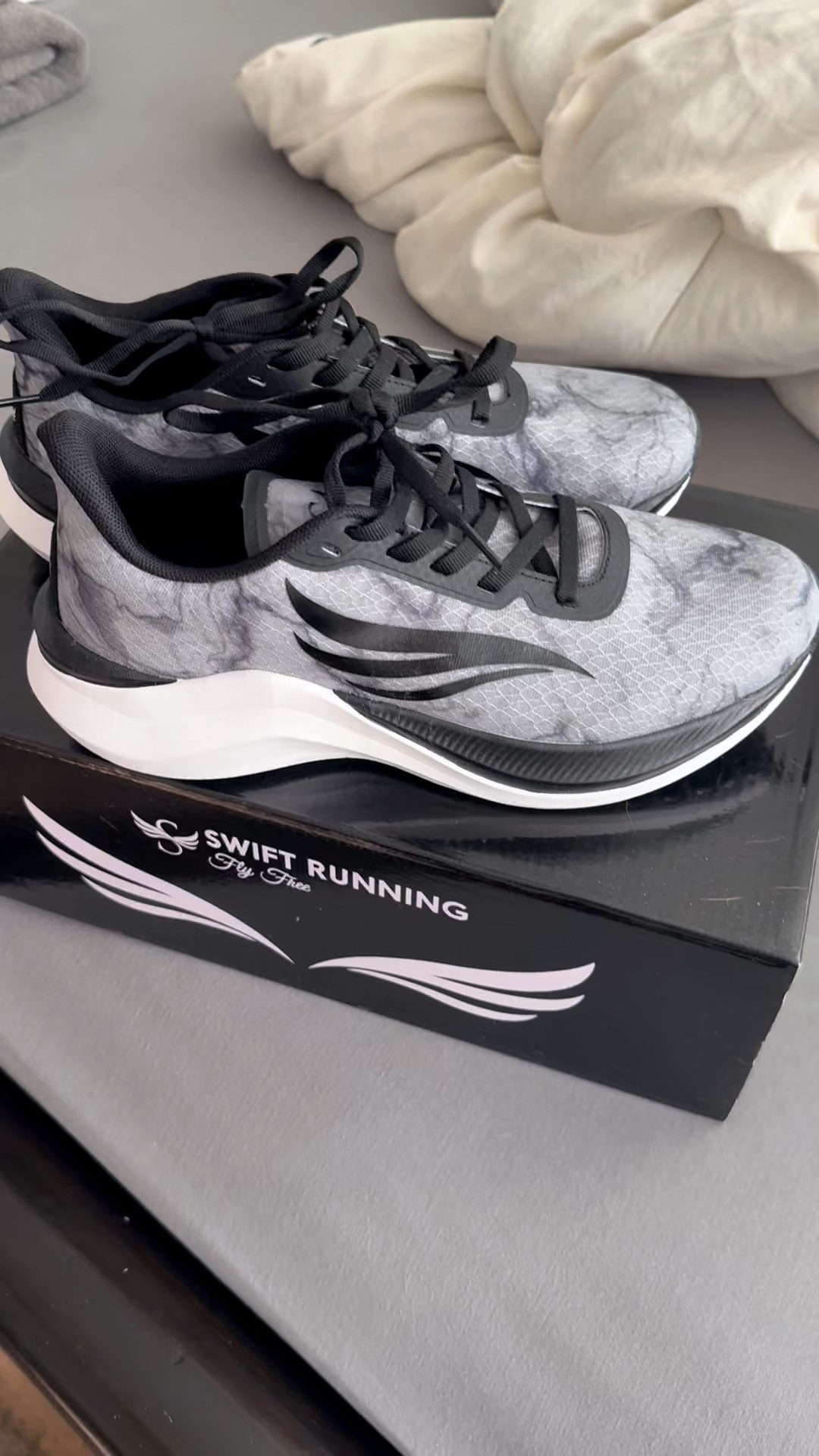Swift Running Celer Men's Lightweight Running

#LTKGiftGuide #LTKCyberWeek #LTKHoliday