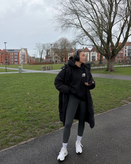 A simple gym outfit to take you from a workout to a coffee date - styling a long H&M puffer coat with oversized black hoodie, lululemon align leggings in charcoal grey and Nike air max 90 trainers 

#LTKeurope #LTKfitness