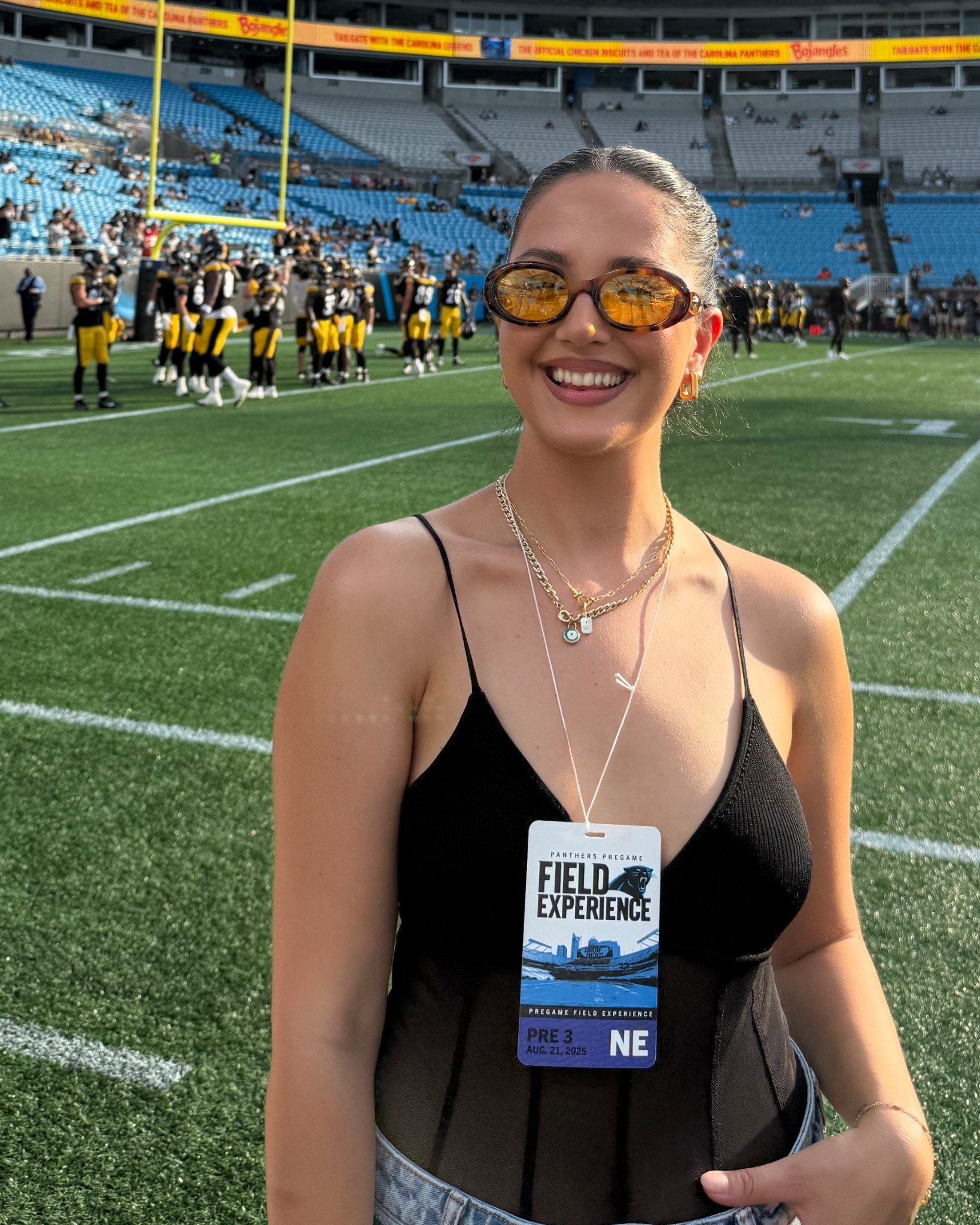 White Light Sunnies 🤎💛

#LTKU #LTKFindsUnder50 #LTKTravel