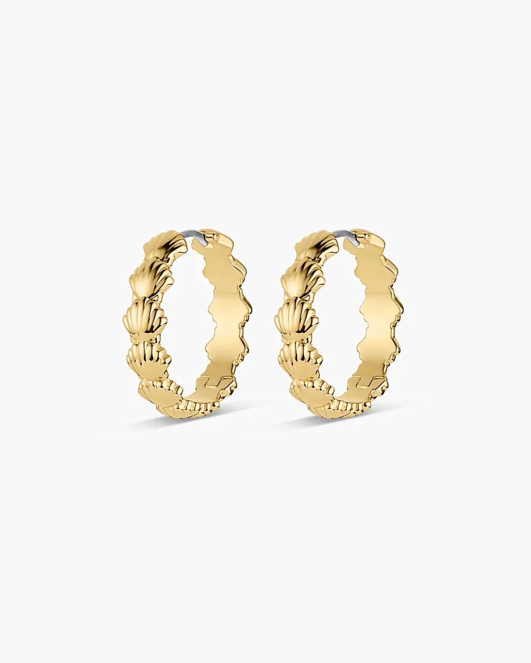 Scallop Mini Hoops | gorjana
