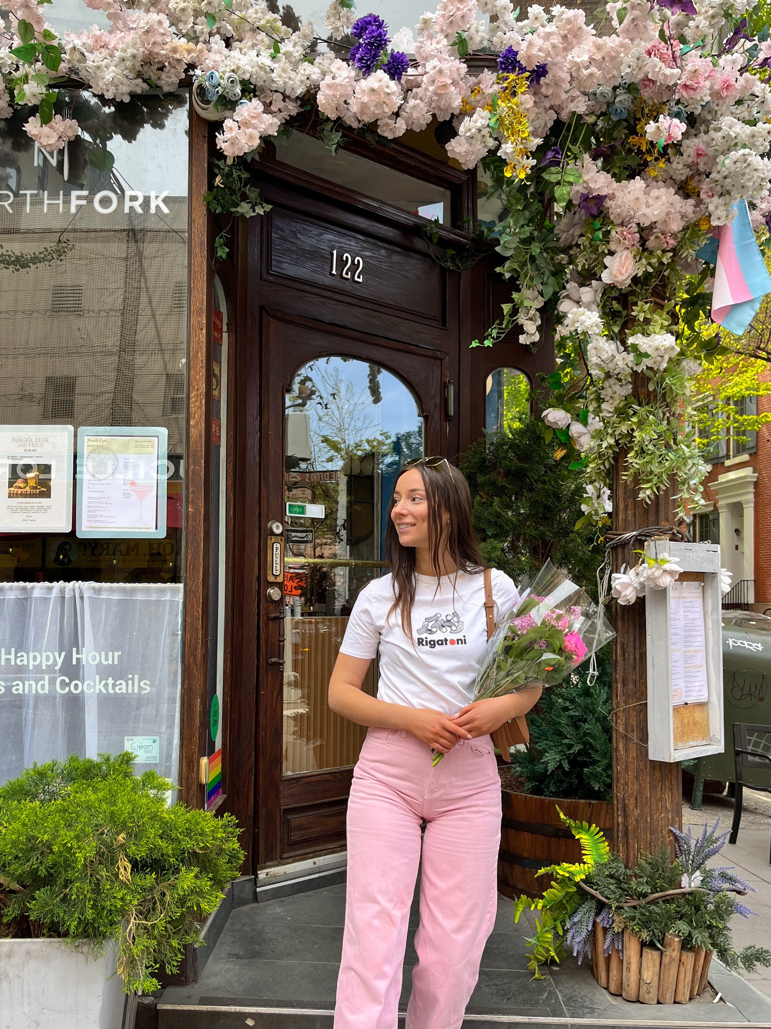 coastal outfits, city girl style, chic coffee shop looks, SoHo streetwear inspo, preppy outfits, minimalist everyday style, trendy outfits 2026, casual chic New York outfits, neutral wardrobe, capsule closet inspo, pinterest aesthetic, Pinterest outfit, outfit ideas, outfit inspo, outfit inspiration, ootd inspo, casual style, casual outfit ideas, everyday outfit, spring outfits

#LTKootd