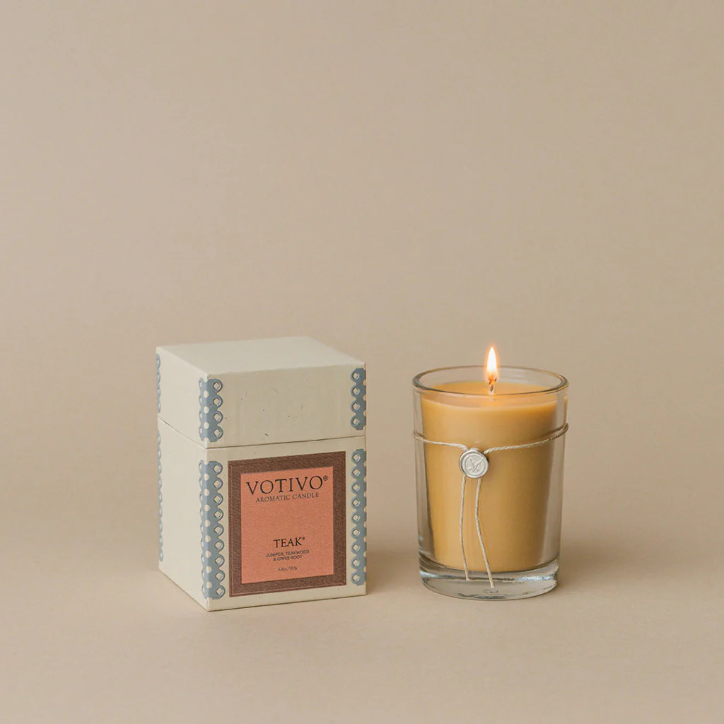 6.8oz Aromatic Candle-Teak | Votivo