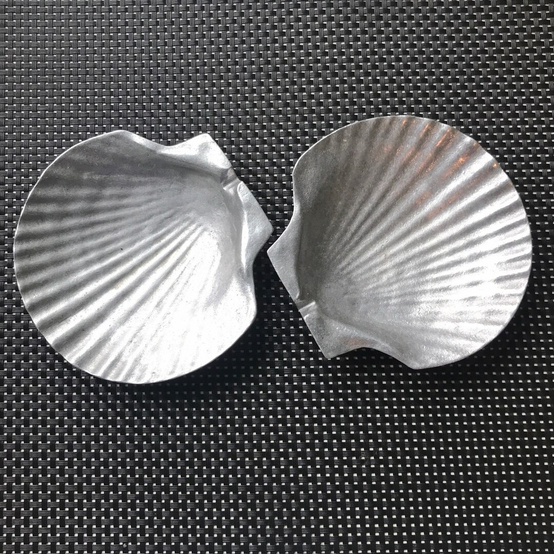VTG Pair of Wilton RWP Armetale Pewter Scallop Shell Dishes 5" Wide, Pewter Shell Serving Dishes,... | Etsy (US)