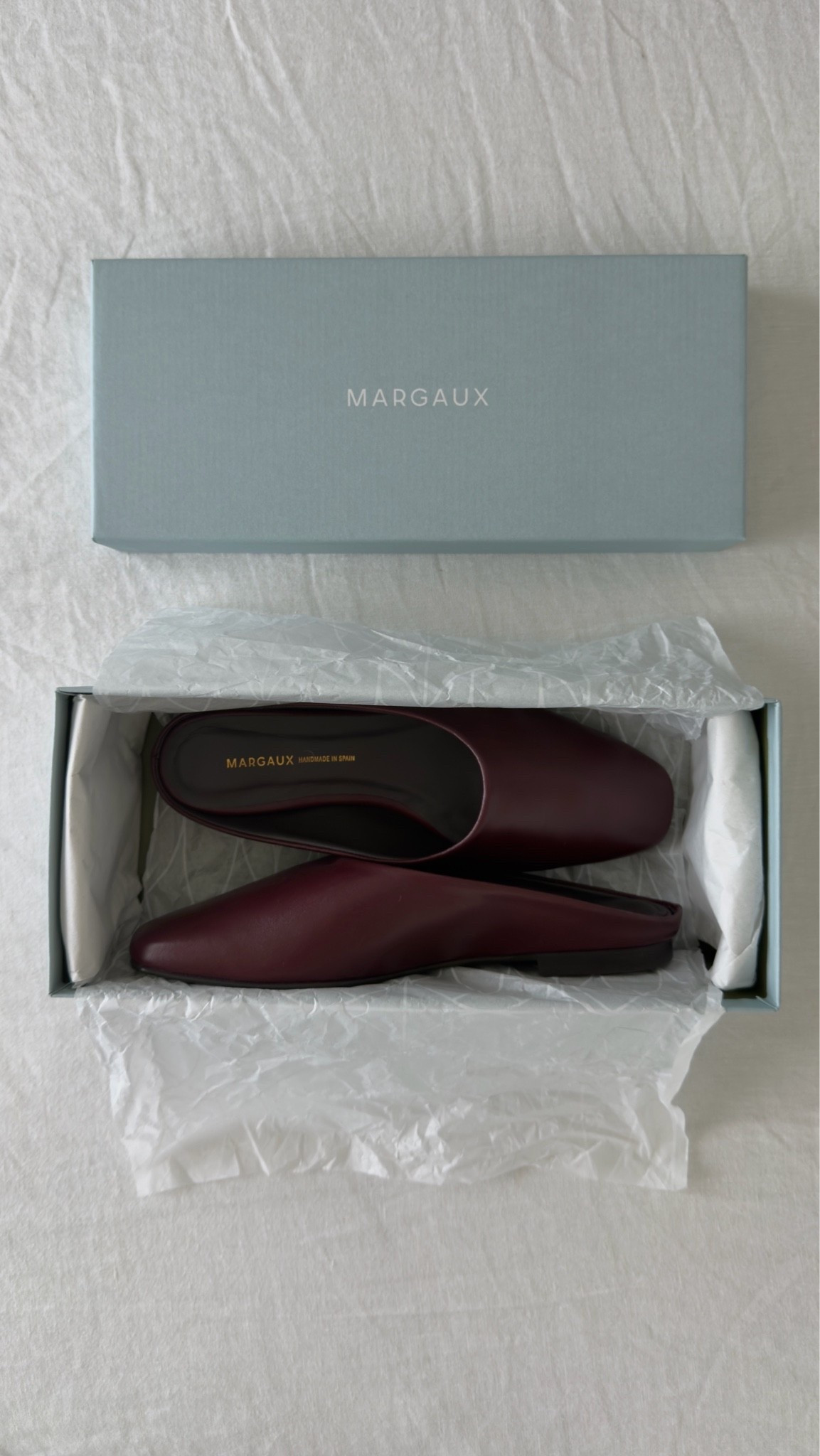 New @Margaux 🤍

The perfect comfortable burgundy shoes, did my usual size 7 - linked here plus other new fall arrivals I’m loving & timeless favorites ✨

With Amour, M.

#LTKdayinmylife #LTKootd #LTKgrwm