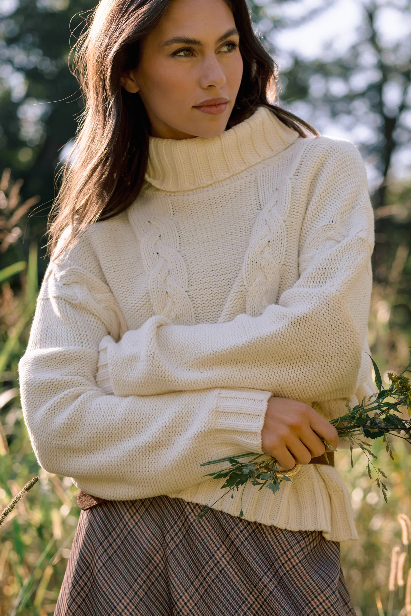 Prosperina Beckett Ivory Cable Knit Turtleneck Sweater | Red Dress
