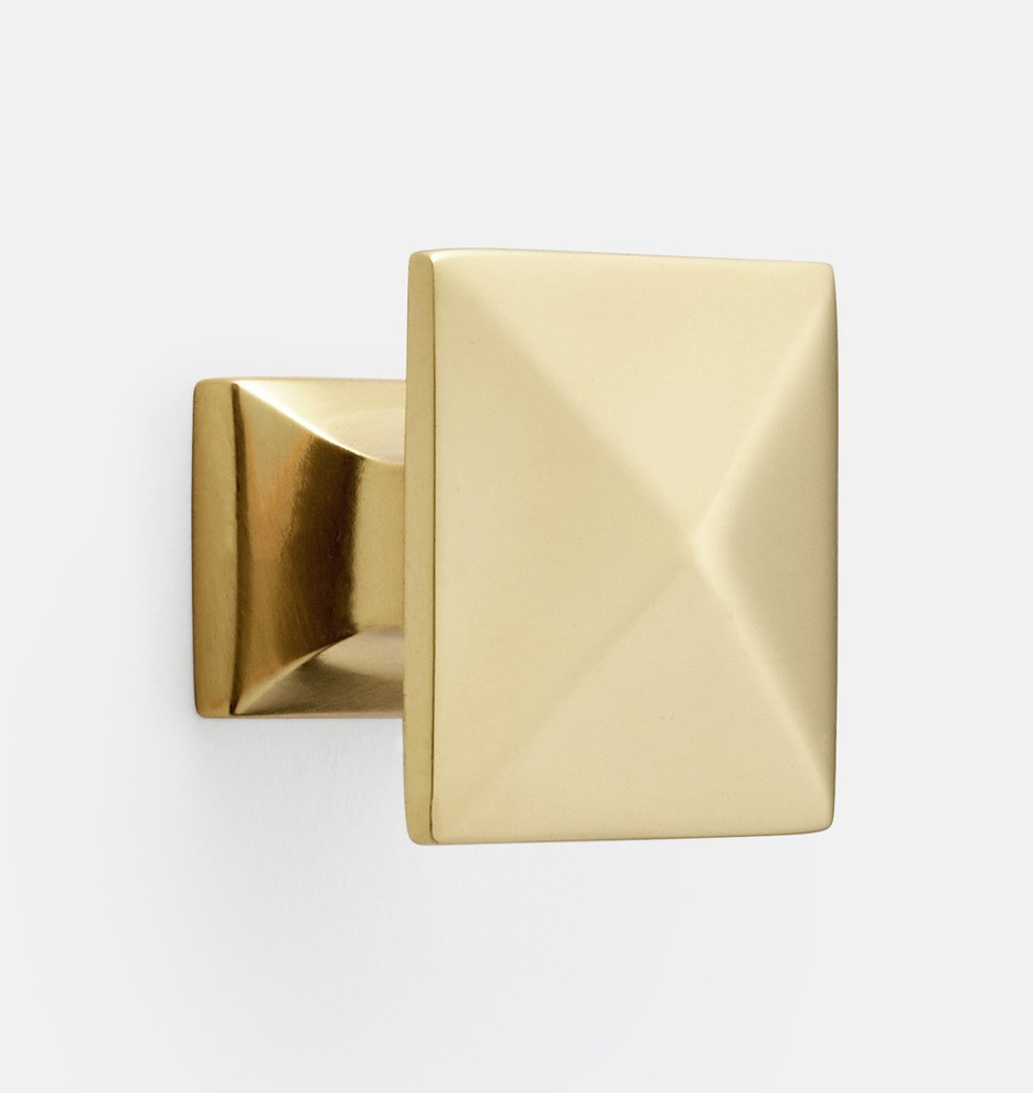Mission Pyramid Cabinet Knob

  Item #C100133 | Rejuvenation