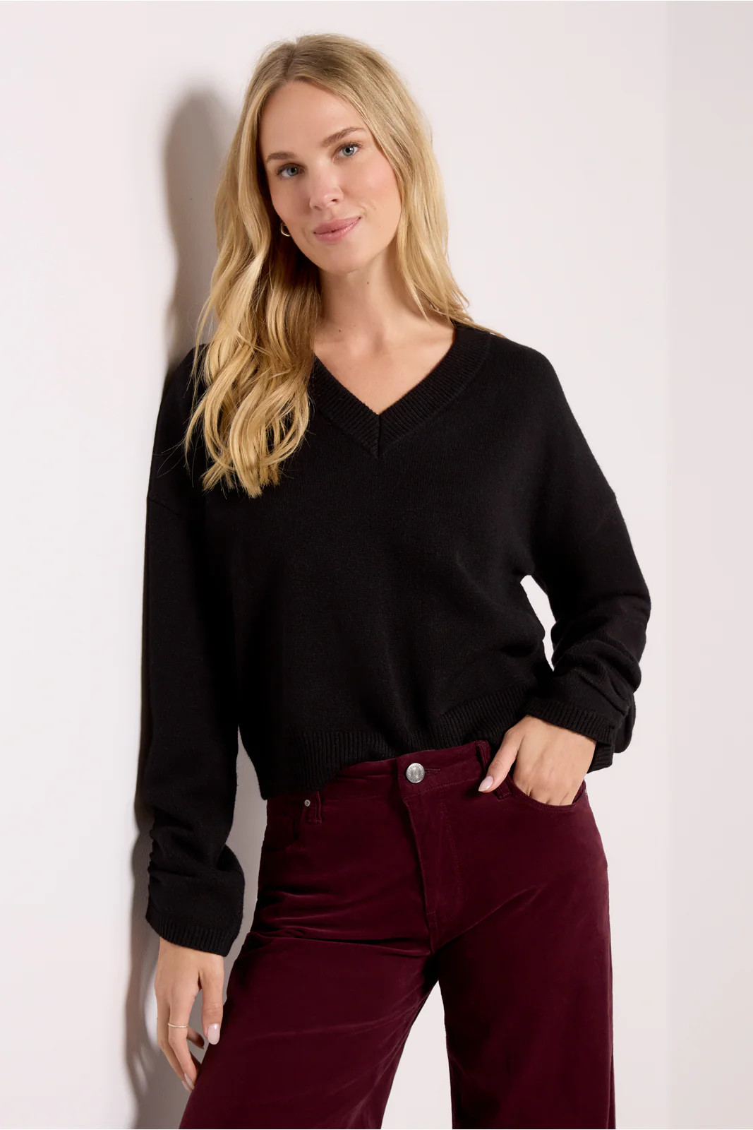 Latigo V Neck Sweater | Evereve