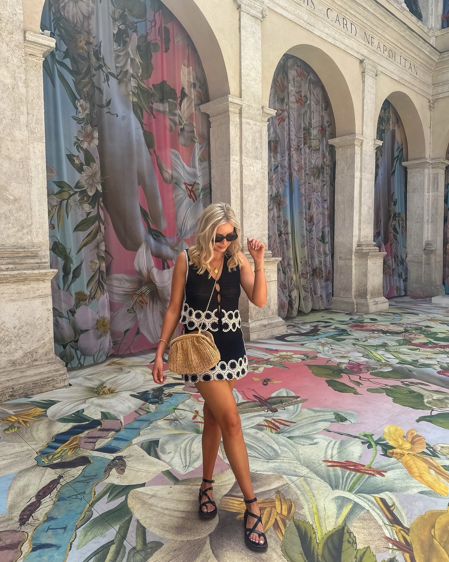 Just a girl 🌸xxx 

Holiday outfit, crochet set, crochet co ord, city break outfit 