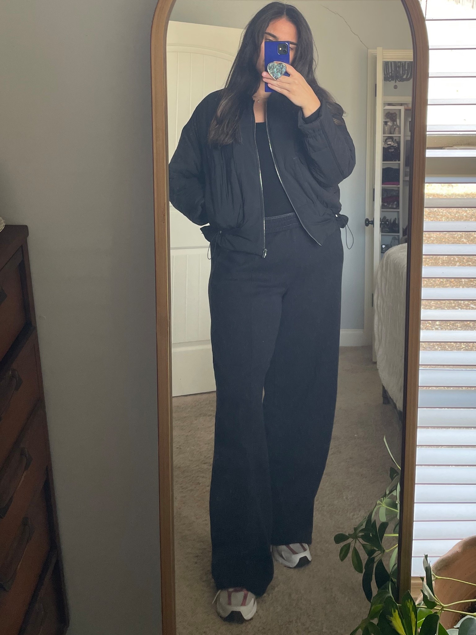 Cold weather fit. Jacket -XL, on sale, and fits great. Pants - Large/Tall and they are looong but so good. Shoes - size 11 and perfect! 

#LTKootd #LTKSaleAlert #LTKdayinmylife