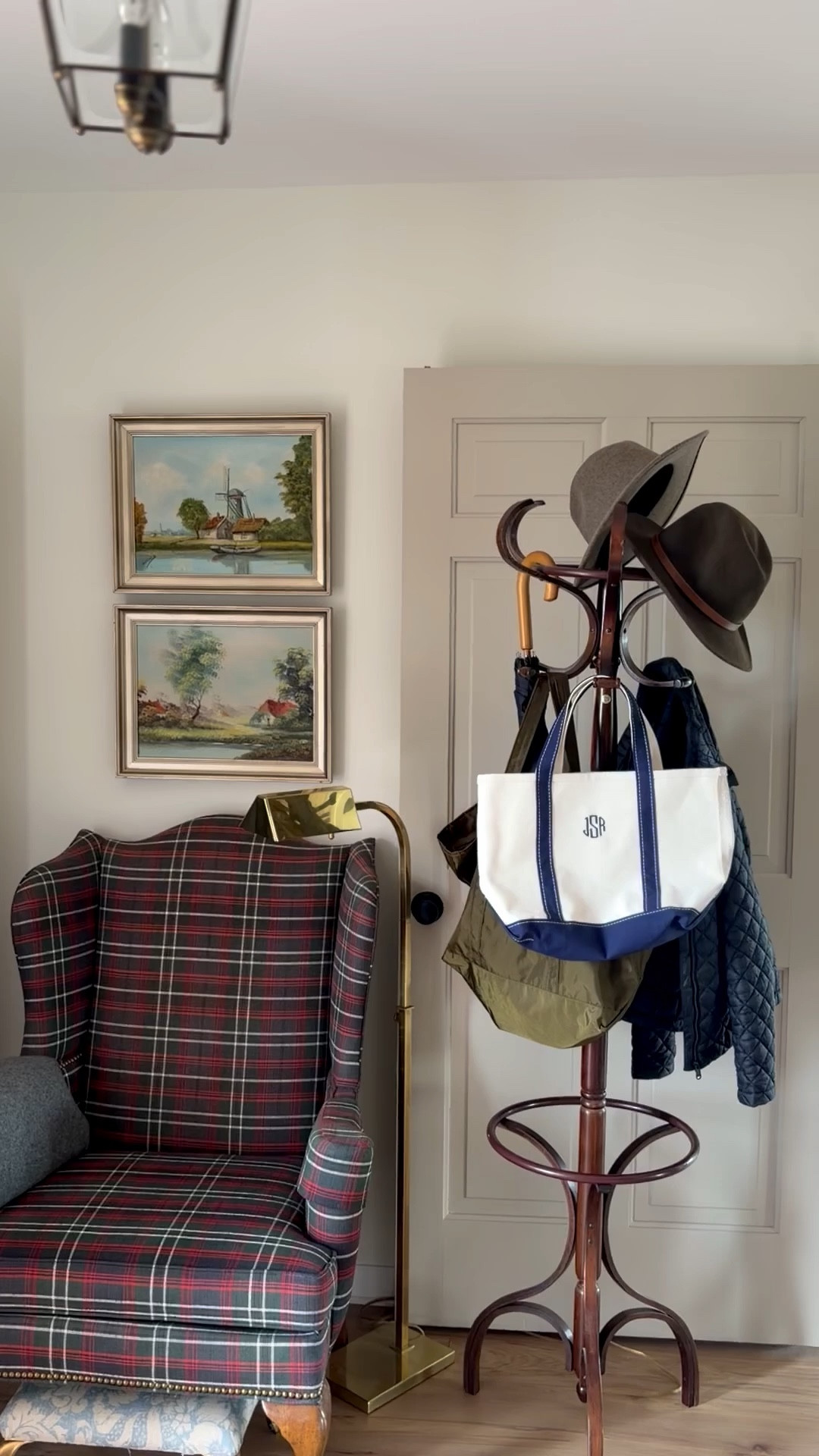 I HUNG these myself with the easiest $6 find! Linked below. Also linked the same gold spray paint I used on the frames! 

#LTKHome