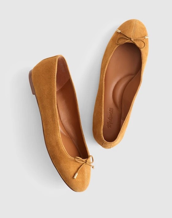 New obsession: @Madewell The Hester Flat 🥰🥰🥰

#LTKSeasonal