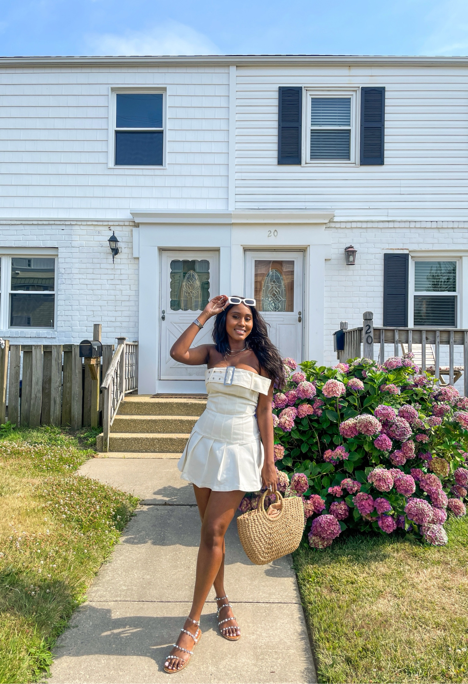 Summer Sundays 🤍

Travel, summer whites, coastal style, coastal auntie, mini dress, minidresses, summer style, summer outfits, straw bag, beach bag, sunglasses, sunnies, sandals, 

#LTKTravel #LTKShoeCrush #LTKStyleTip