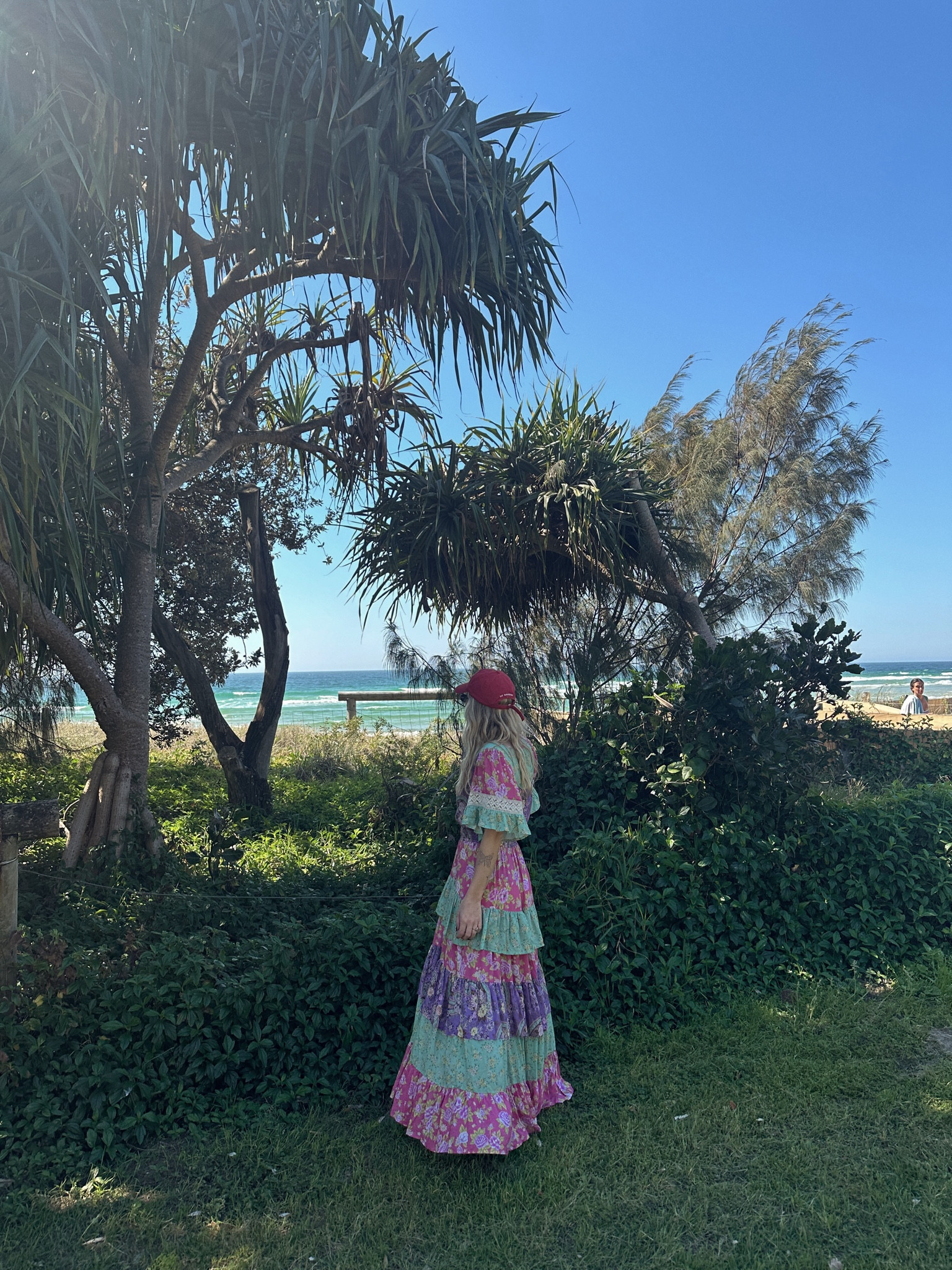 I am so I love with the colour and the movement of this dress 
I am wearing a size XS 