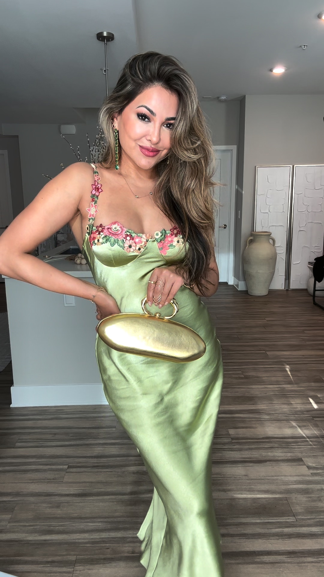 5 Romantic Midi-Maxi Looks ✨

Wearing size US4 — please look at sizing reviews ✨

#LTKstyletip #LTKbeauty #LTKunder50