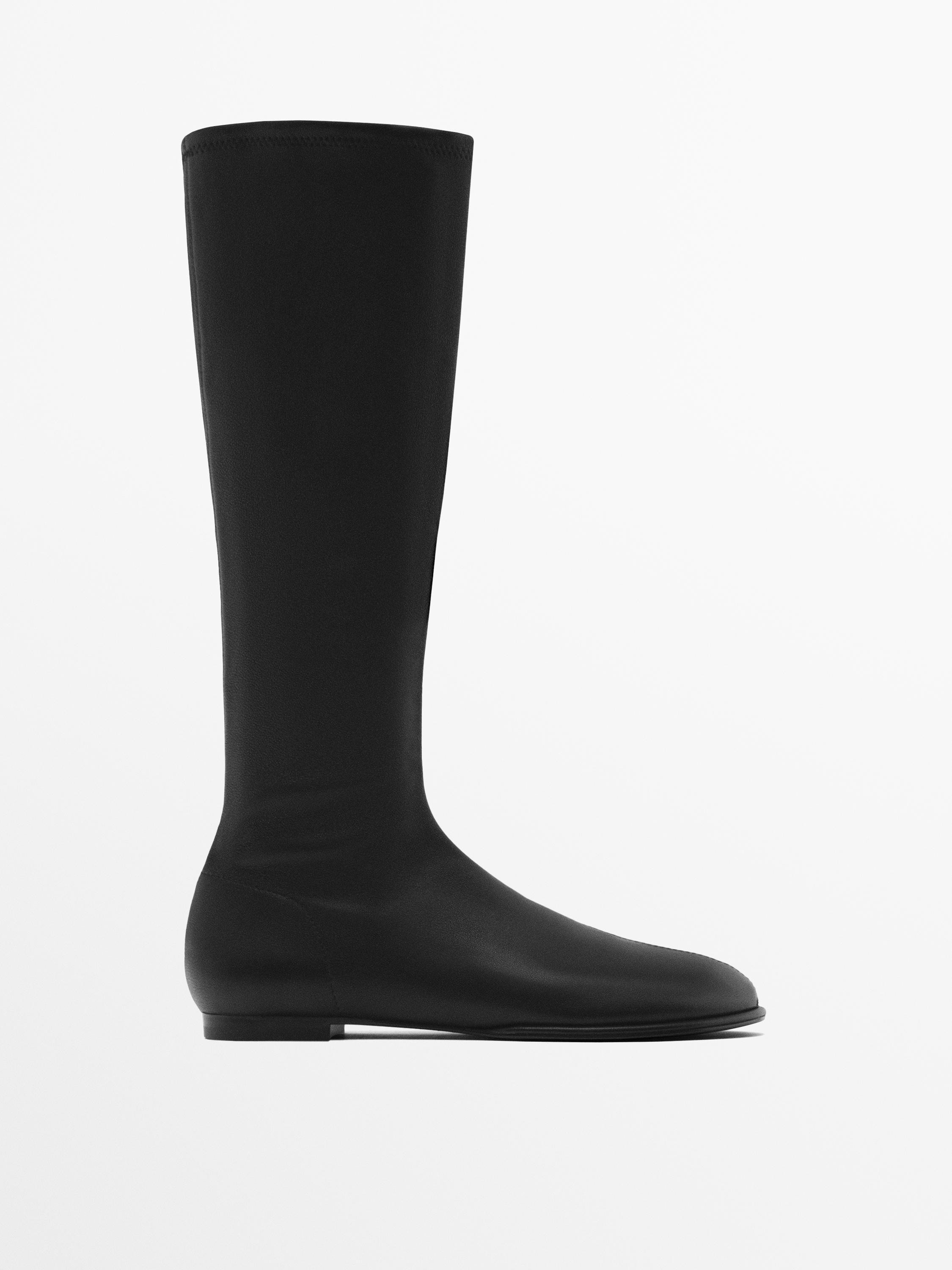 Flat stretch boots with round toe | Massimo Dutti US