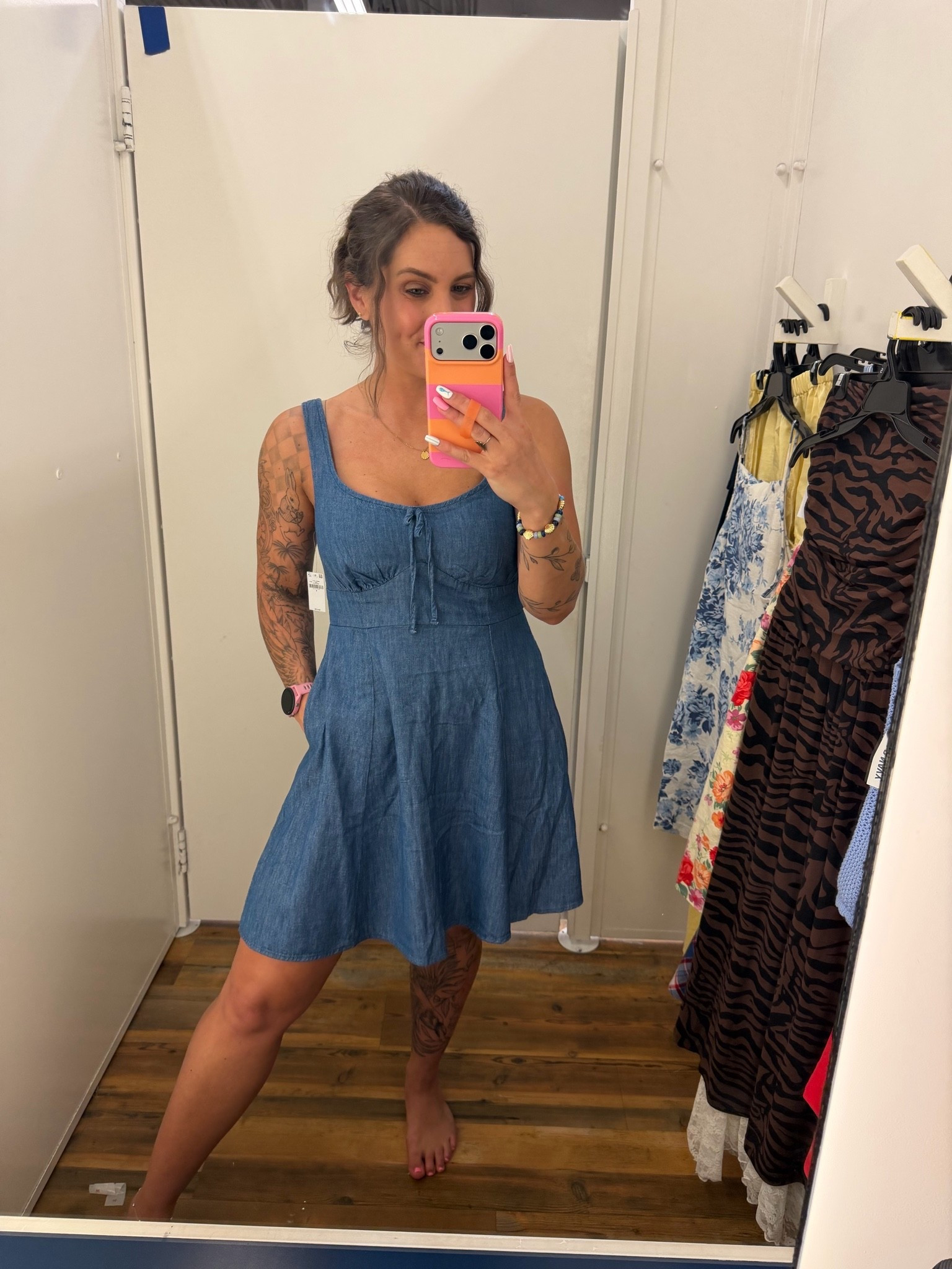 The perfect country concert dress. Comfy and has POCKETS. I’m wearing a small. I linked some boots that would be cute with it!

#LTKSeasonal #LTKTravel #LTKootd