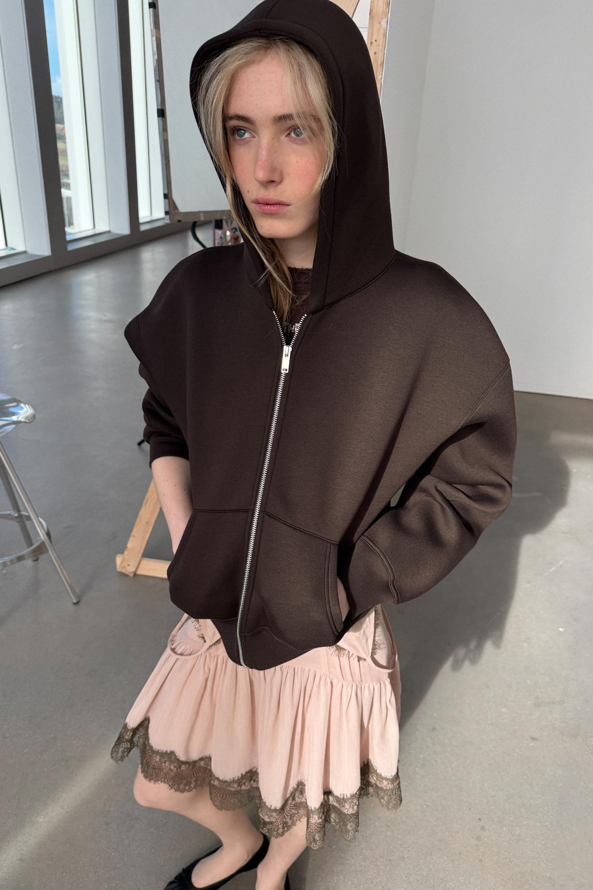 NEOPRENE-EFFECT HOODIE | Zara UK