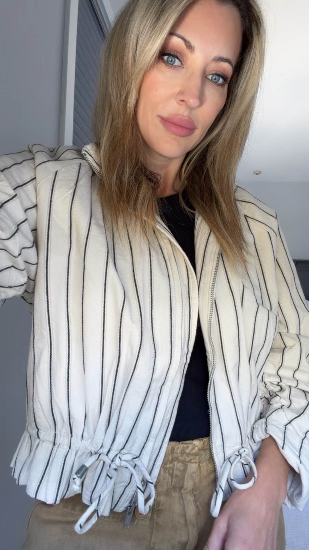 Cute lightweight spring jacket! Comes in 3 colors. 

#LTKSeasonal #LTKOver40 #LTKootd