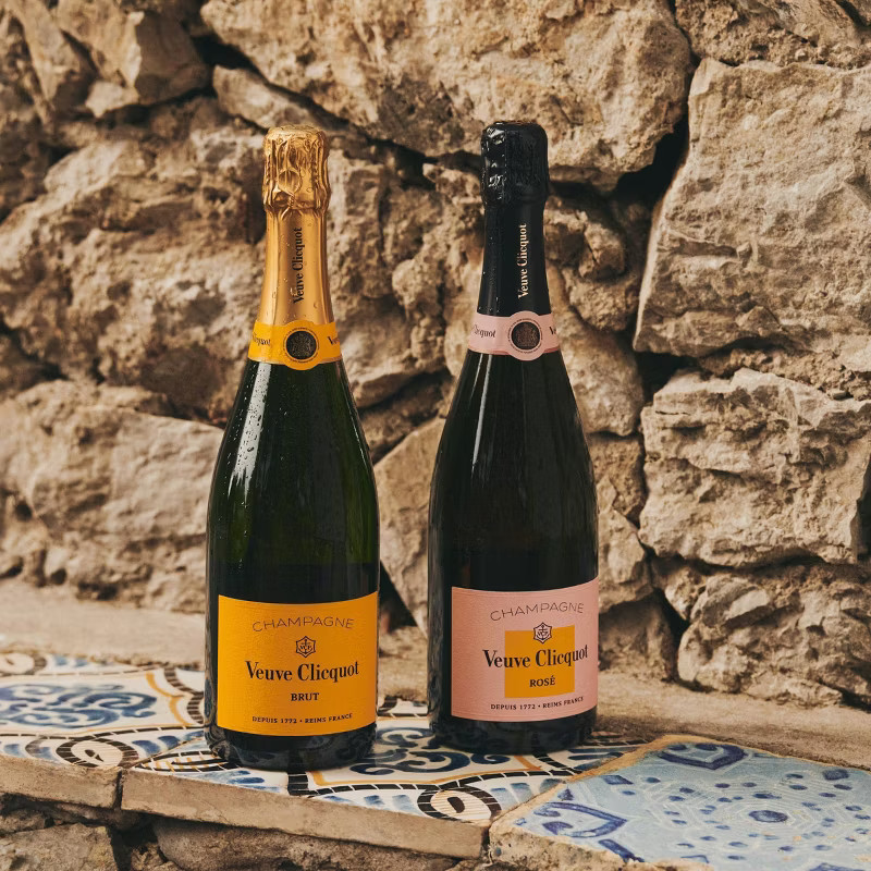 Veuve Clicquot Yellow Label Brut Champagne - 750ml Bottle | Target