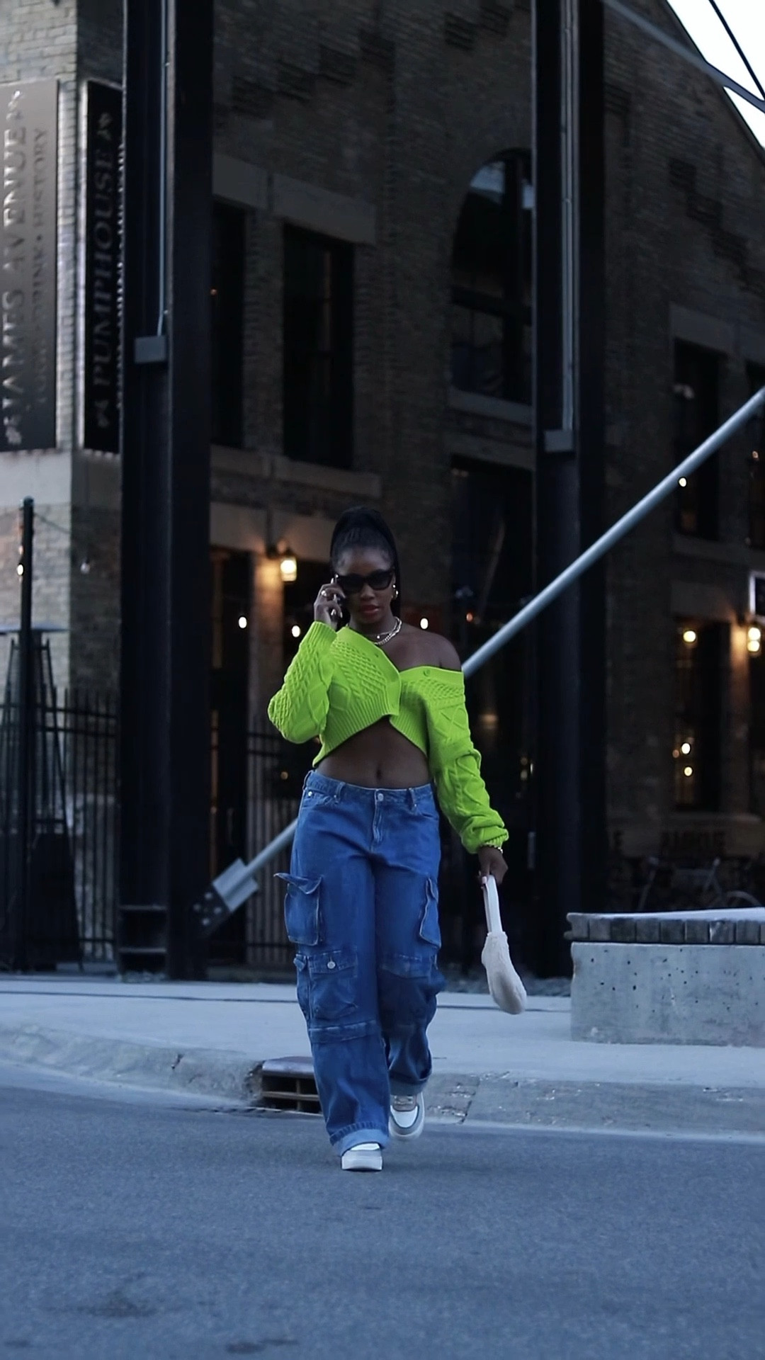 Fall comfortable street style 💚

I went with a laid back sweater on denim look with sneakers for this outfit, pairing this cropped sweater with daring low rise jeans. I added some text with my purse and sunglasses and was out the door. 

#LTKSeasonal #LTKfit #LTKstyletip