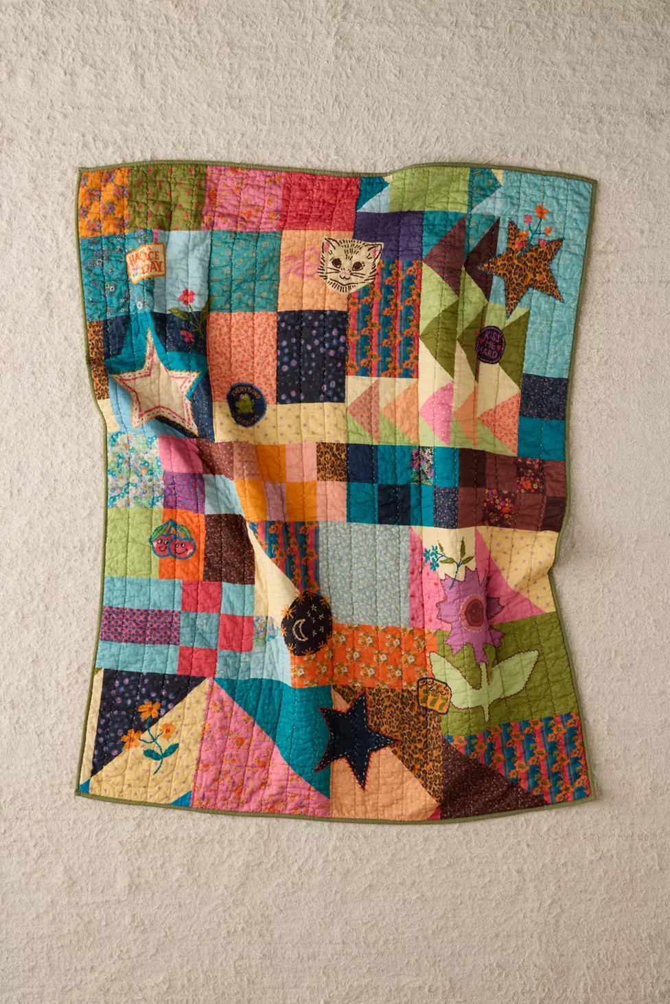 Jasmine Cotton Seed Stitch Quilted Throw Blanket | Urban Outfitters (US and RoW)