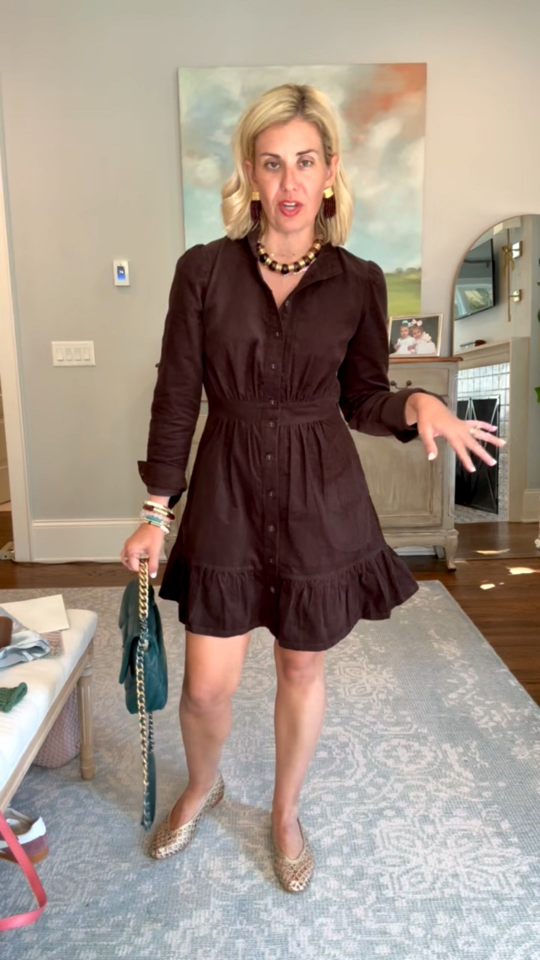 Let’s dress up this fabulous corduroy new arrival from Avara! 

Dress - small
Flats - 7.5 (sized 1/2 down)

Codes:
Avara - mixandmatch15
Allie + Bess - Catherine20

#LTKOver40 #LTKSeasonal #LTKdayinmylife