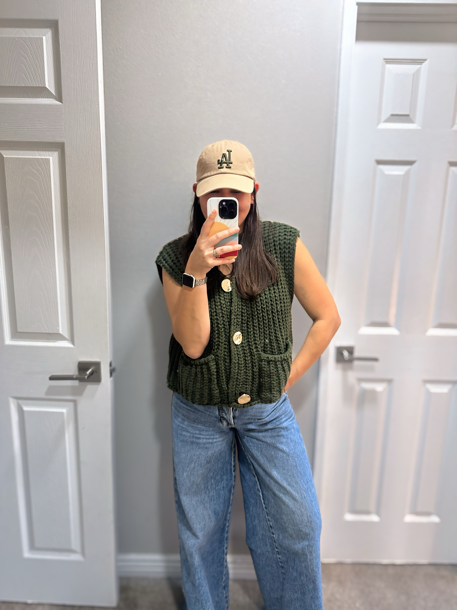 Casual mom outfit 

Hat: urban outfitters 
Vest Amazon 
Jeans target 

#LTKFindsUnder50